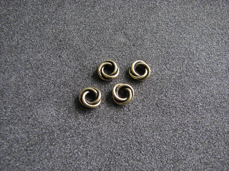 Vermeil Bead 047 Love Knot Ring Oxidised
