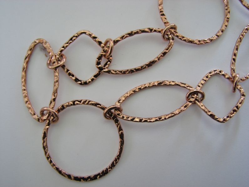 Hammered Pattern SQ-OV-RD 32R